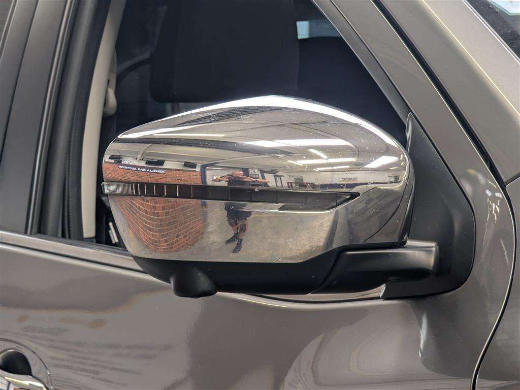 <p>2021 NISSAN NAVARA TEKNA DCI AUTO</p>