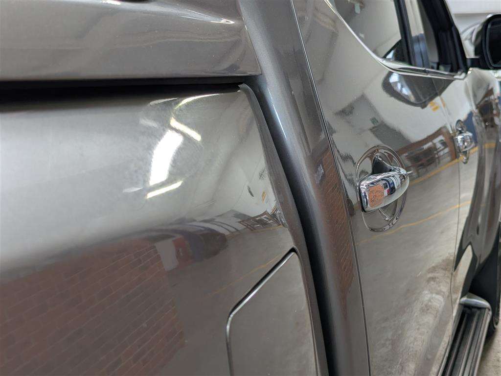 <p>2021 NISSAN NAVARA TEKNA DCI AUTO</p>