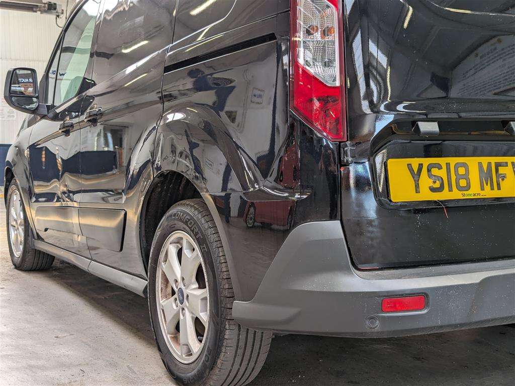 <p>2018 FORD TRANSIT CONNECT 200 LIMIT</p>