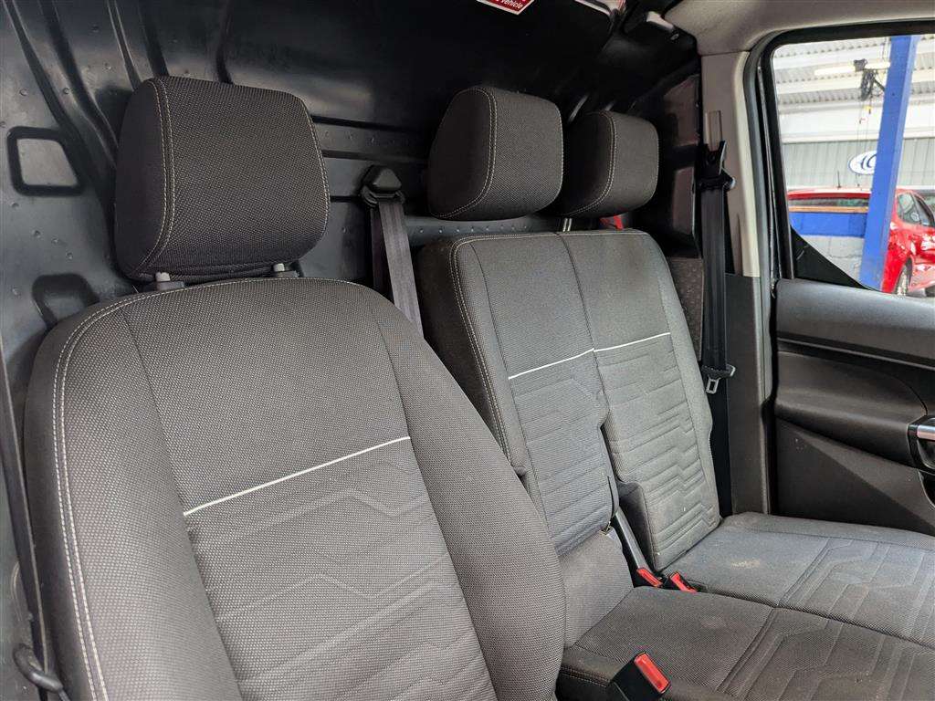 <p>2018 FORD TRANSIT CONNECT 200 LIMIT</p>