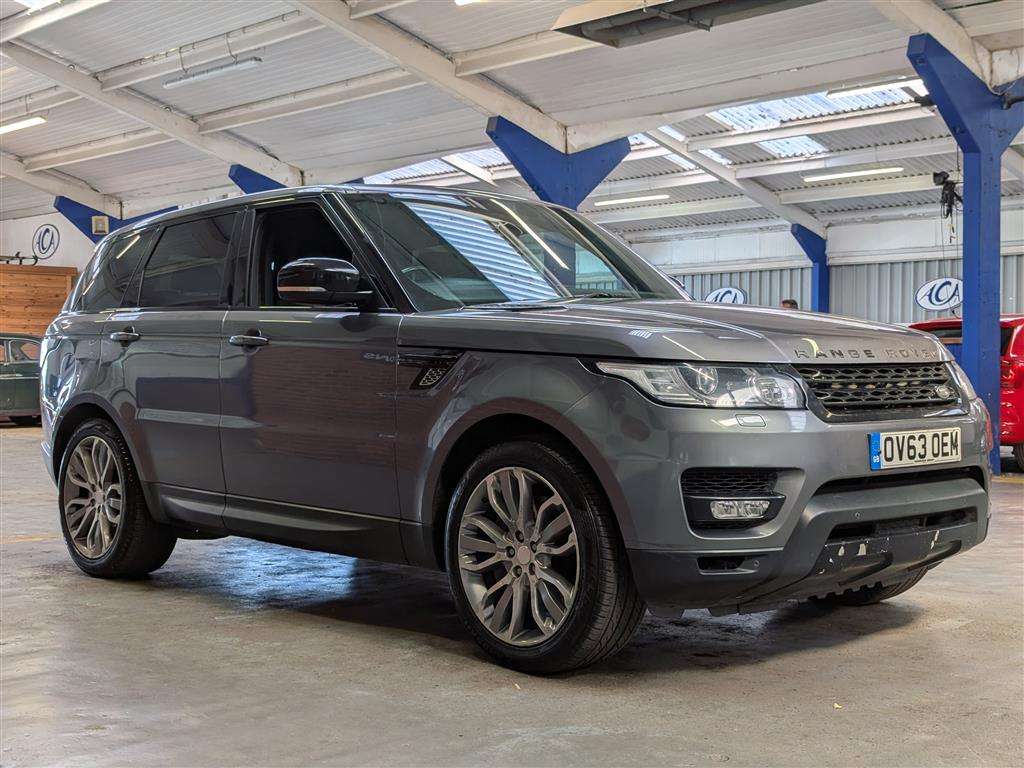 <p>2013 LAND ROVER R ROVER SPORT HSE DYNAM S 7 STR</p>