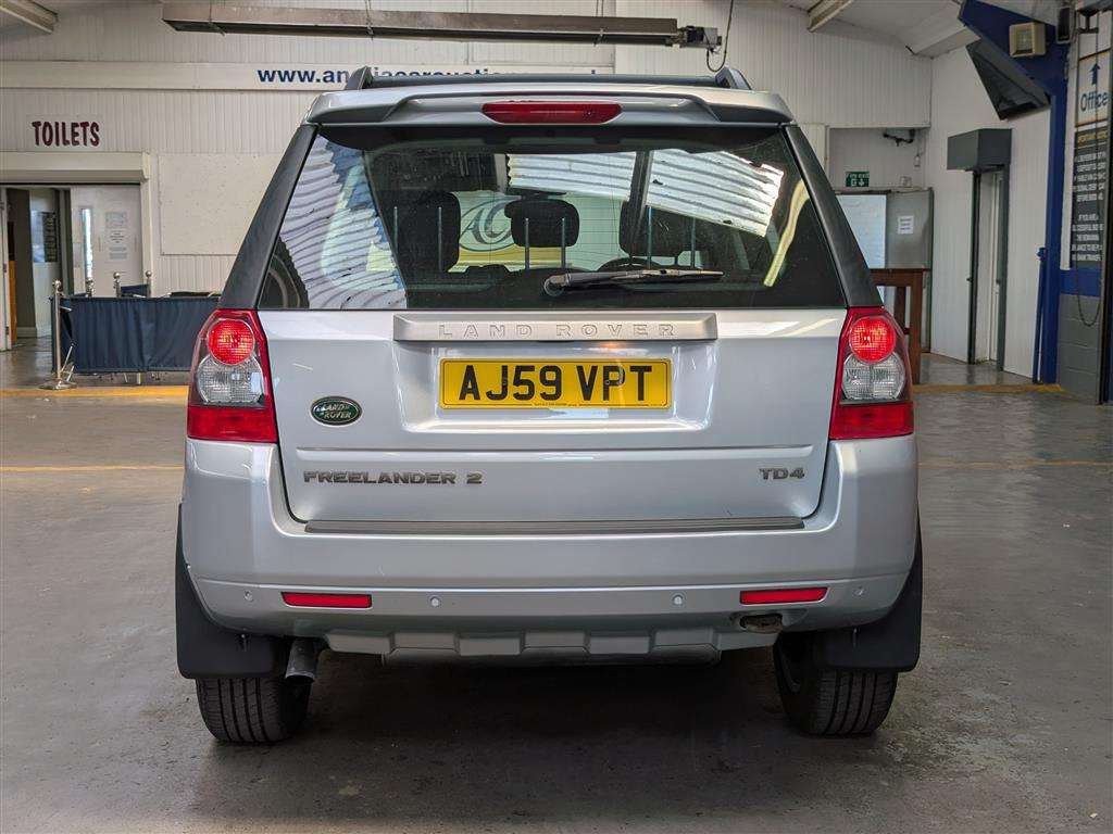 <p>2009 LAND ROVER FREELANDER HSE TD4 AUTO</p>