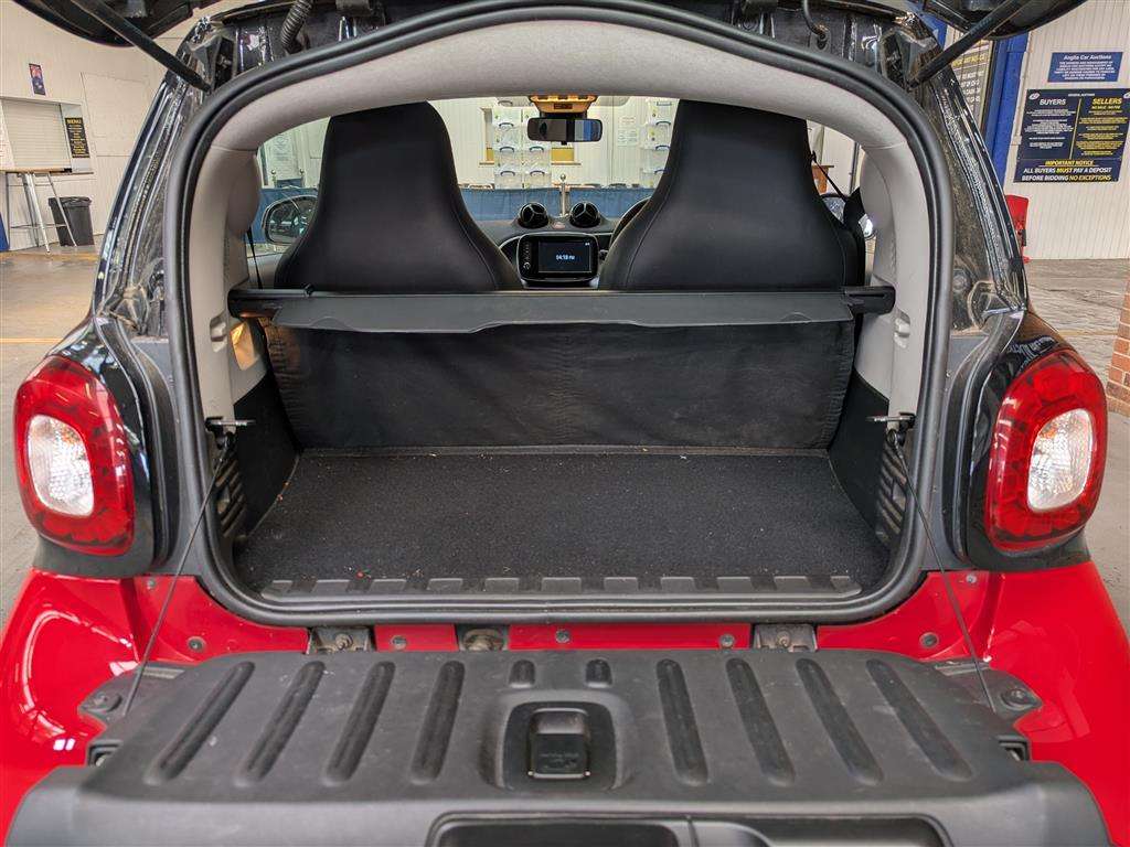 <p>2017 SMART FORTWO PRIME SPORT PREM +</p>
