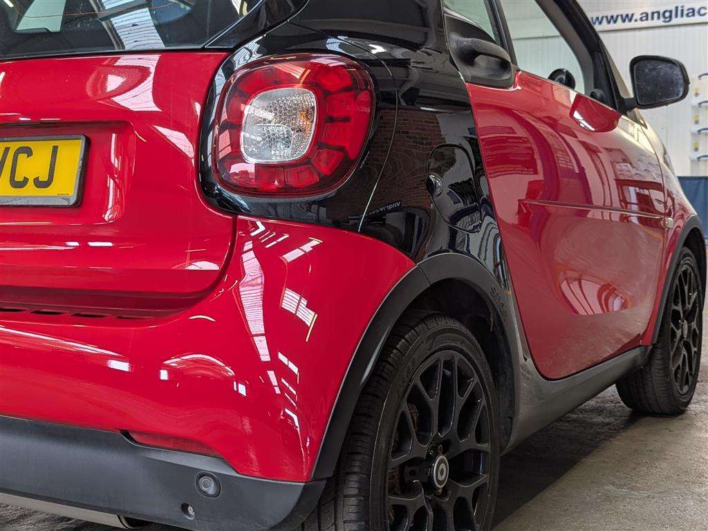 <p>2017 SMART FORTWO PRIME SPORT PREM +</p>