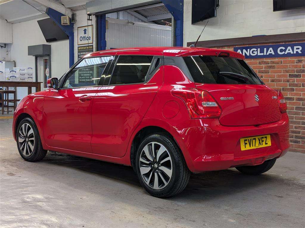 <p>2017 SUZUKI SWIFT SZ5 BOOSTERJET AUTO</p>