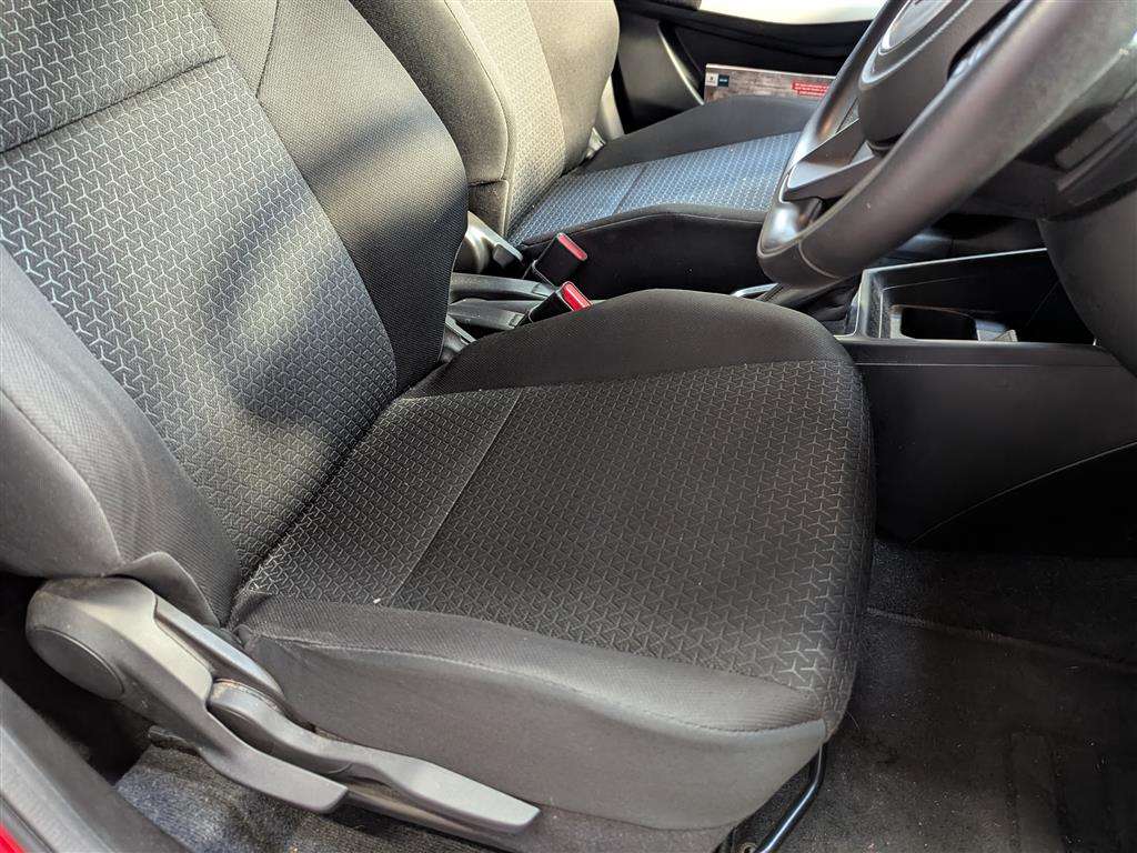 <p>2017 SUZUKI SWIFT SZ5 BOOSTERJET AUTO</p>