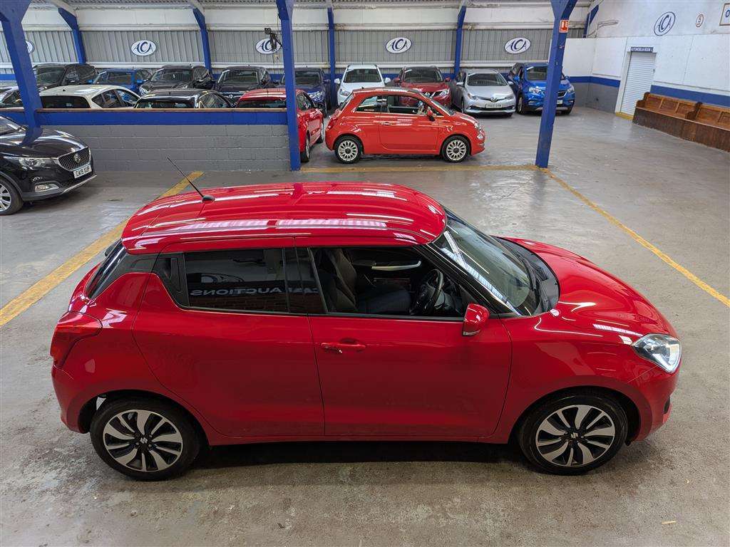 <p>2017 SUZUKI SWIFT SZ5 BOOSTERJET AUTO</p>