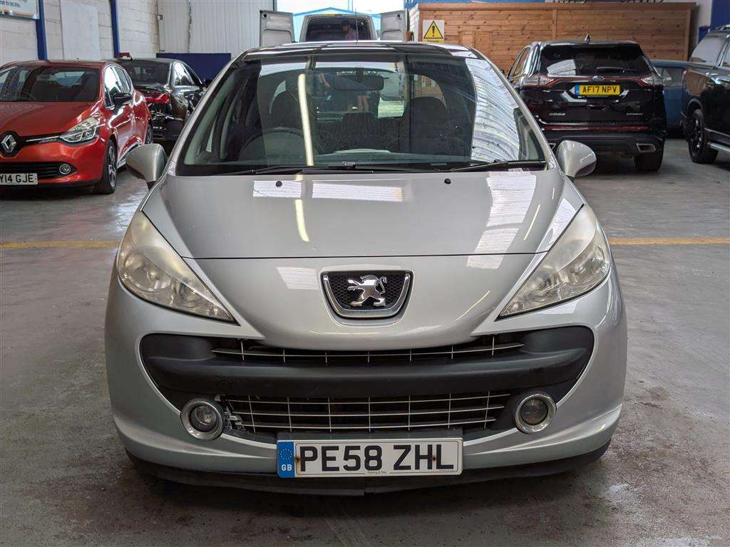 <p>2008 PEUGEOT 207 SPORT CIELO 8V</p>