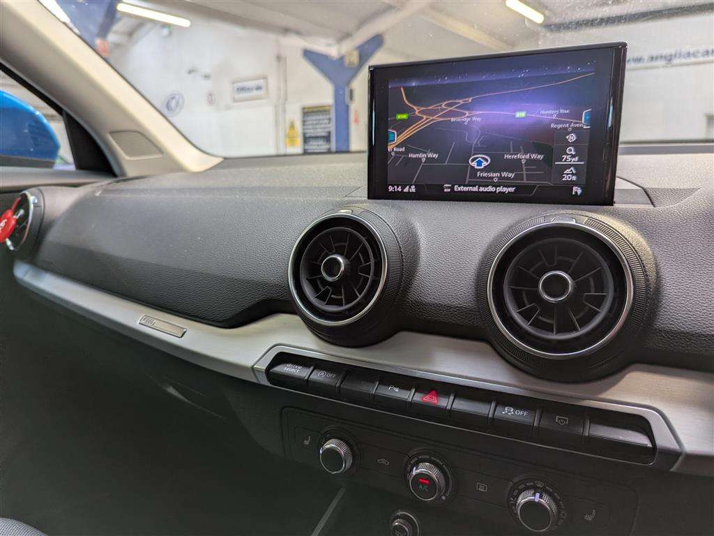 <p>2018 AUDI Q2 SPORT TFSI S-A</p>