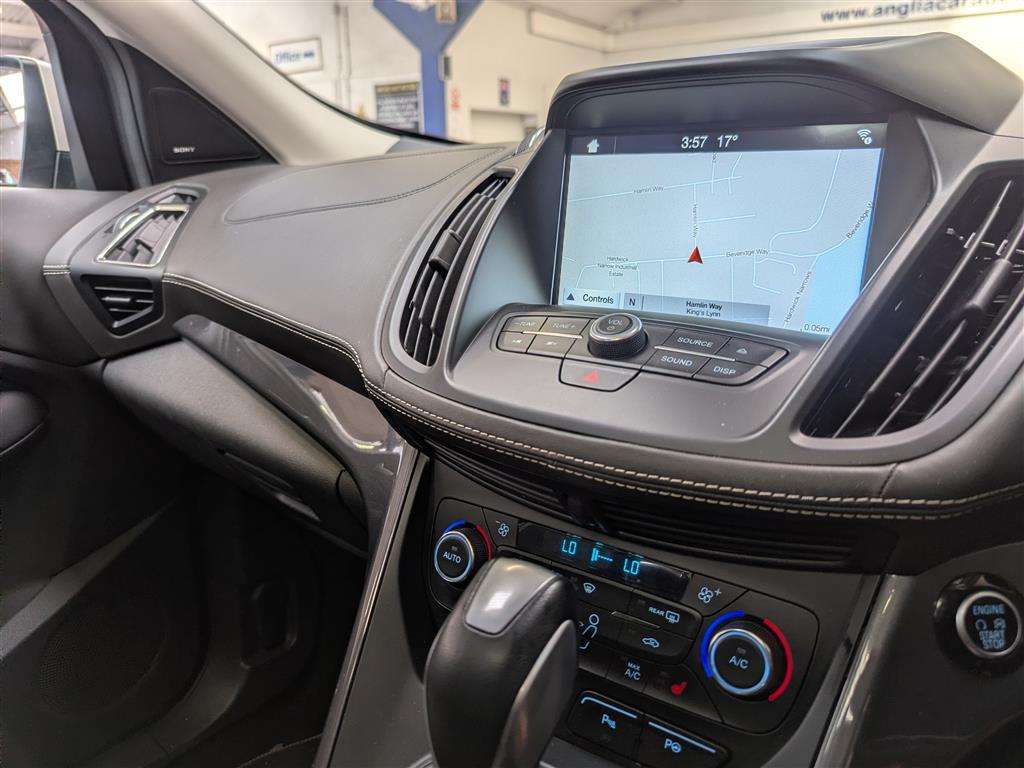 <p>2018 FORD KUGA VIGNALE TDCI 4X4 AUT</p>