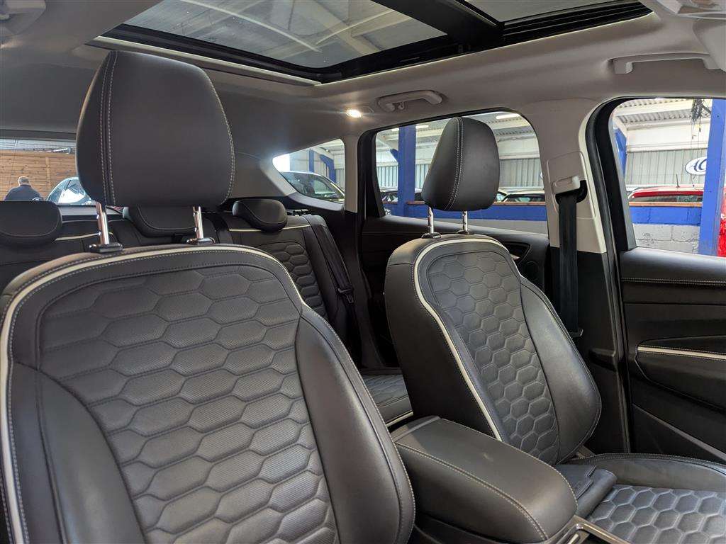 <p>2018 FORD KUGA VIGNALE TDCI 4X4 AUT</p>