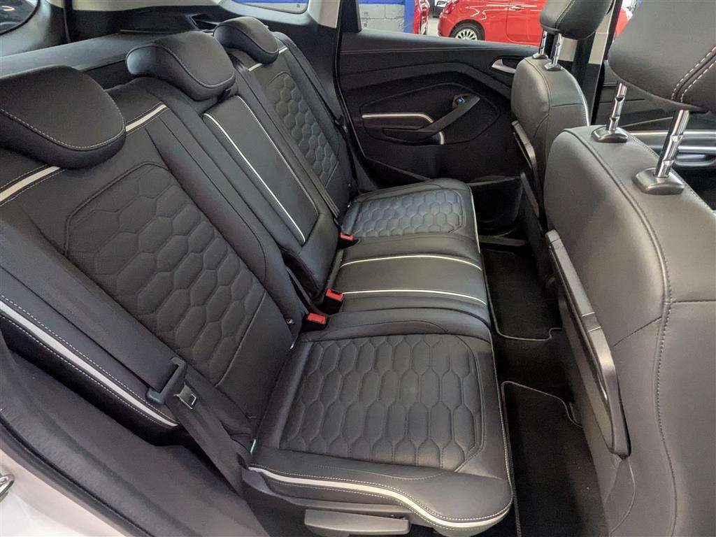 <p>2018 FORD KUGA VIGNALE TDCI 4X4 AUT</p>