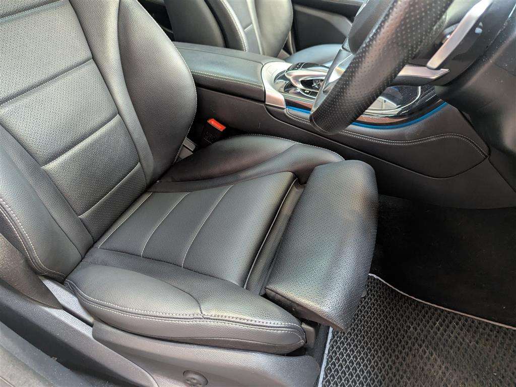 <p>2015 MERCEDES-BENZ GLC 220 D 4M AMG LINE PRE</p>