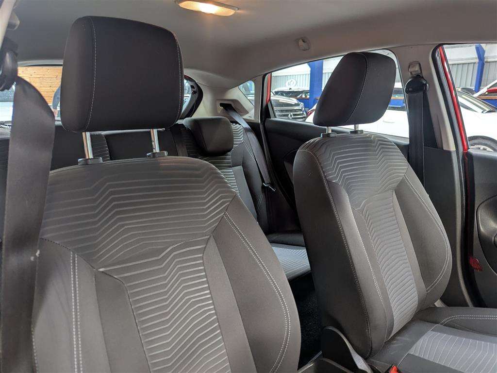 <p>2013 FORD FIESTA ZETEC</p>