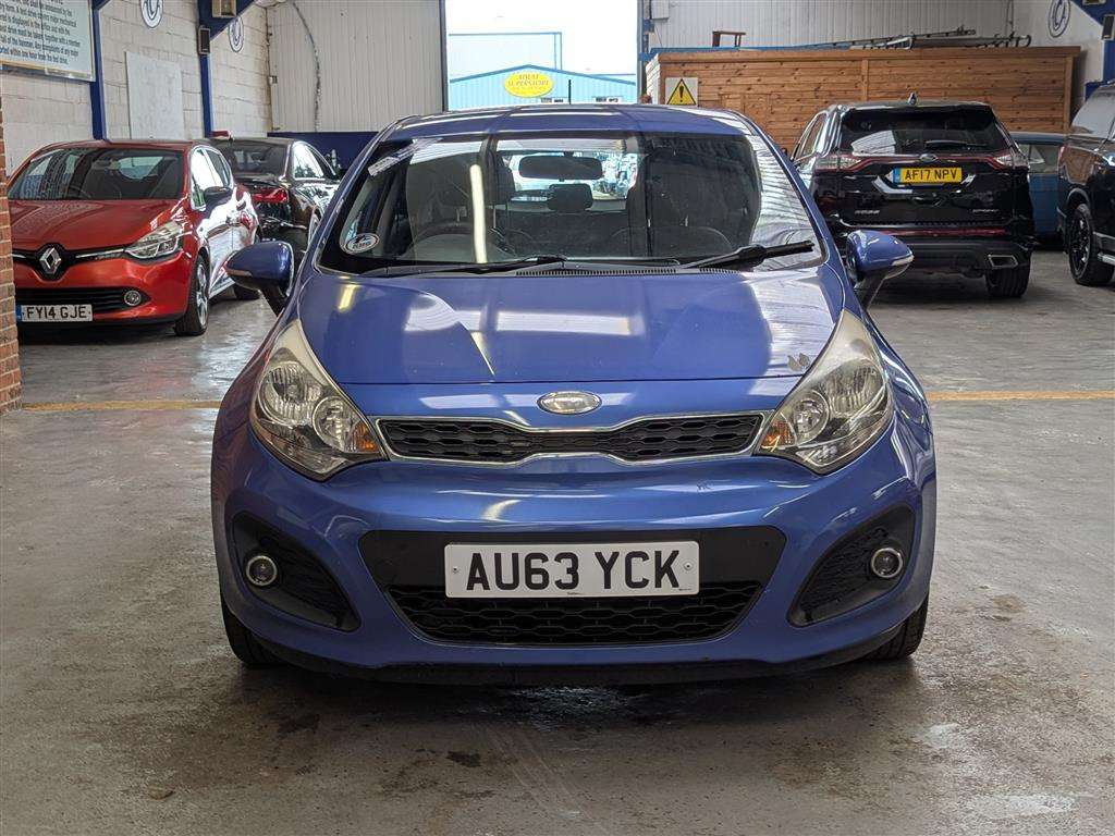 <p>2013 KIA RIO 2</p>
