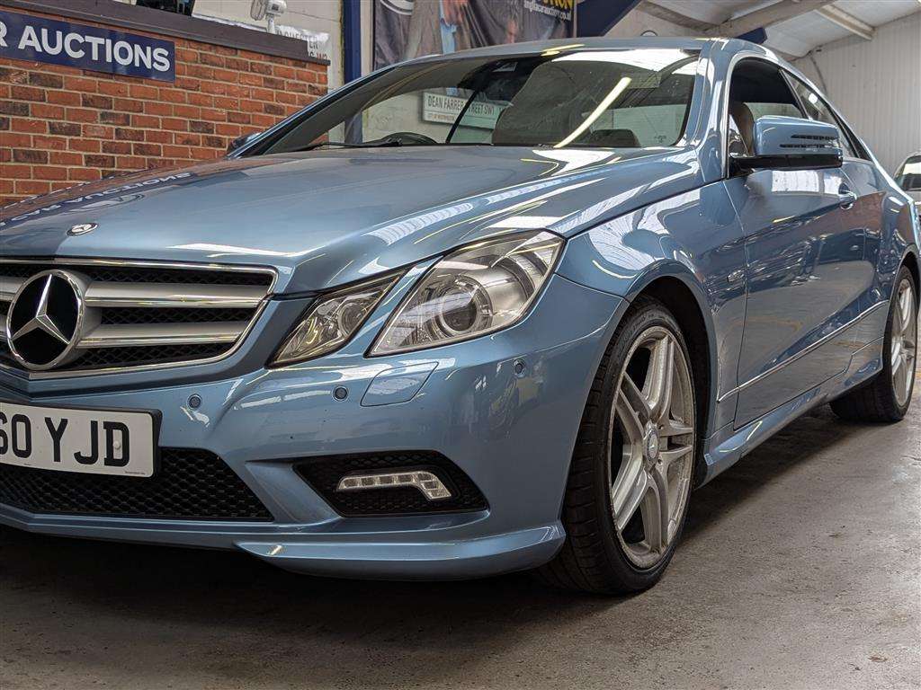 <p>2010 MERCEDES-BENZ E250 BLUEEF-CY SPORT CDI</p>