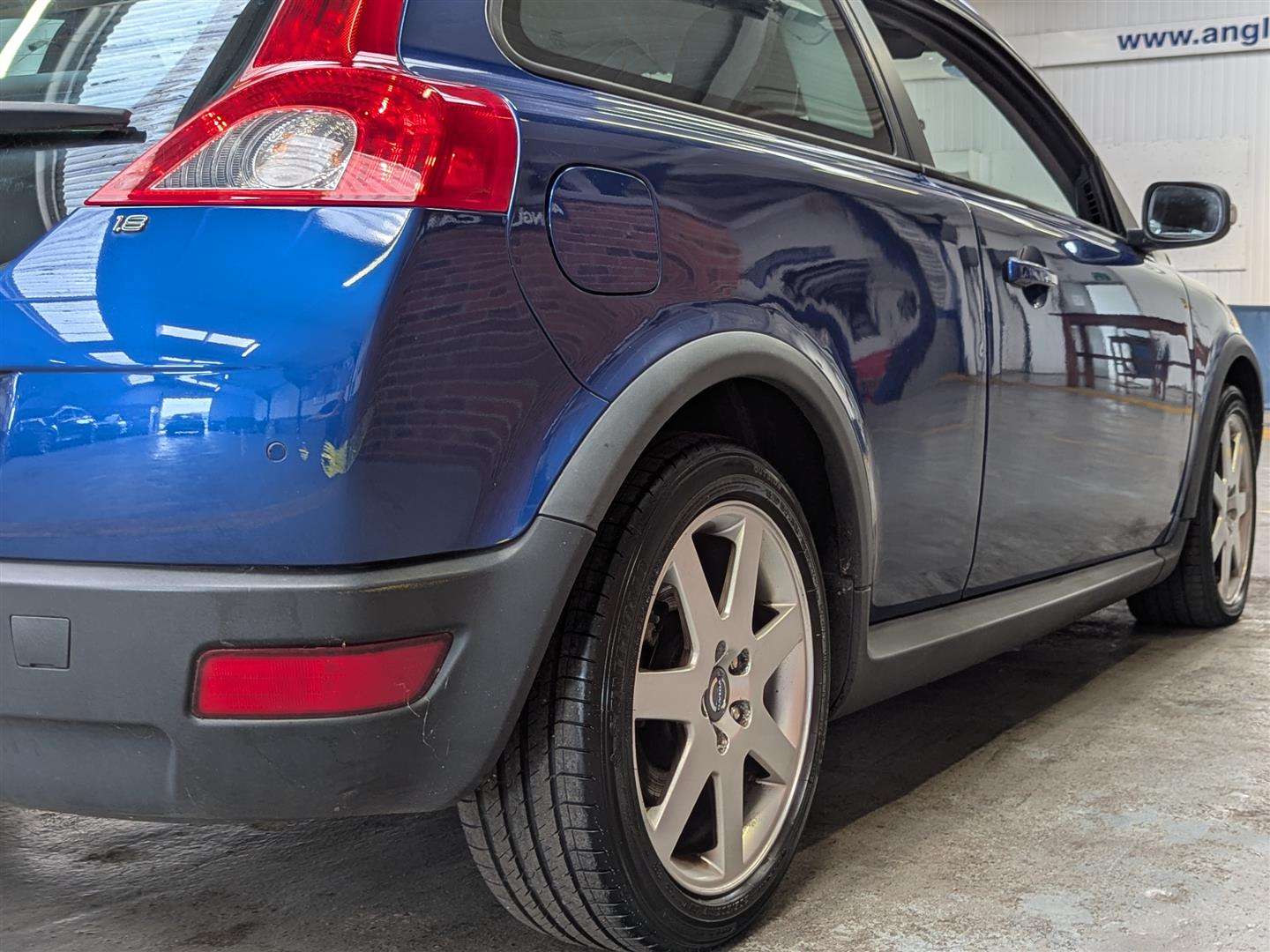 <p>2007 VOLVO C30 SE **SOLD</p>