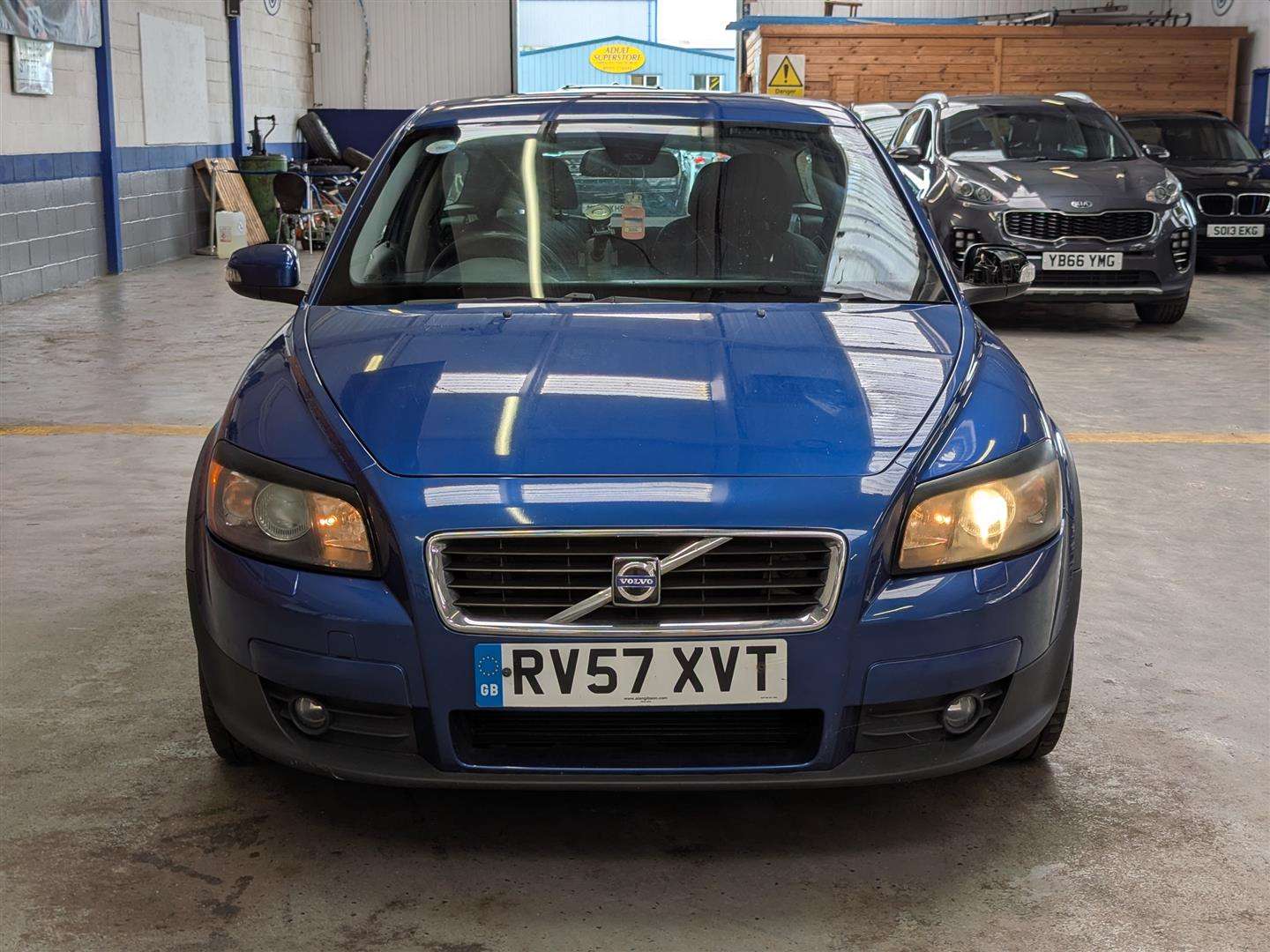 <p>2007 VOLVO C30 SE **SOLD</p>