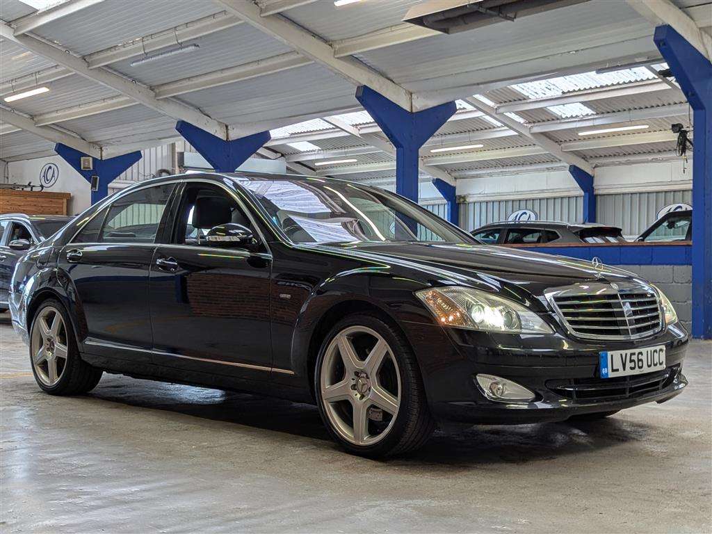 <p>2006 MERCEDES S500 L AUTO</p>