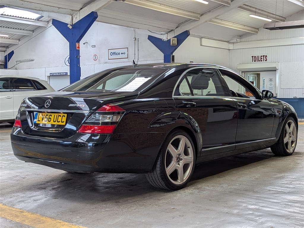 <p>2006 MERCEDES S500 L AUTO</p>