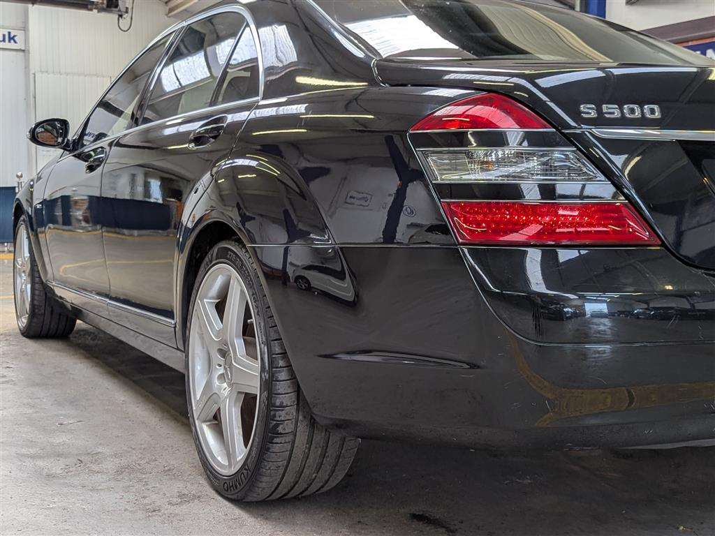 <p>2006 MERCEDES S500 L AUTO</p>