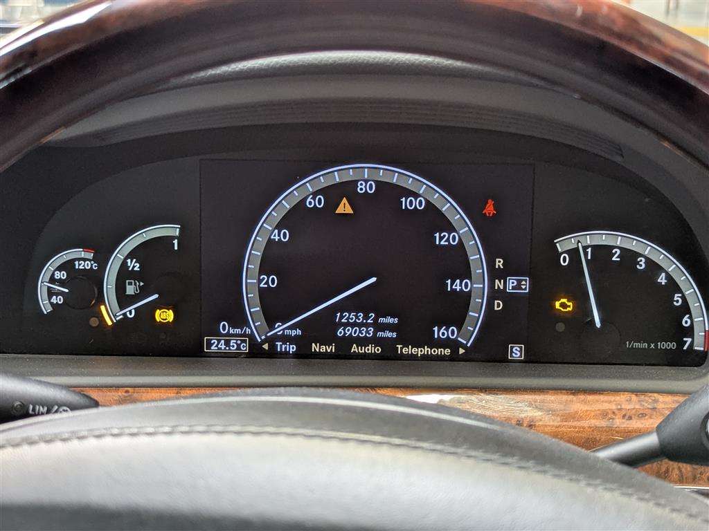 <p>2006 MERCEDES S500 L AUTO</p>