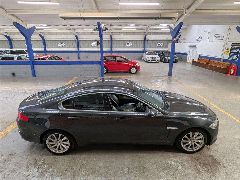 <p>2014 JAGUAR XF PREMIUM LUXURY D AUTO</p>