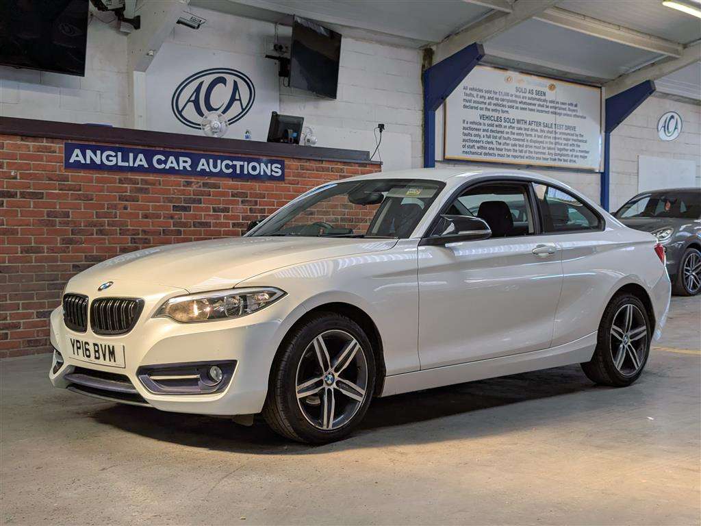 <p>2016 BMW 218I SPORT</p>