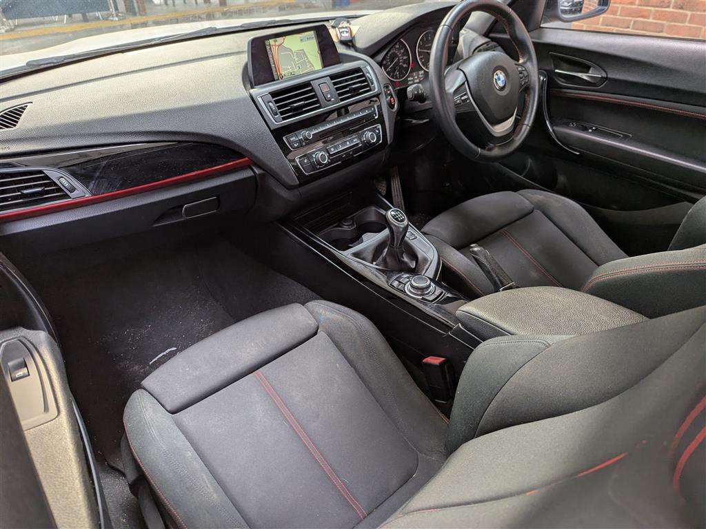 <p>2016 BMW 218I SPORT</p>