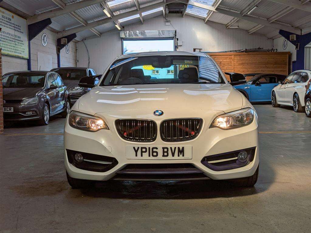 <p>2016 BMW 218I SPORT</p>