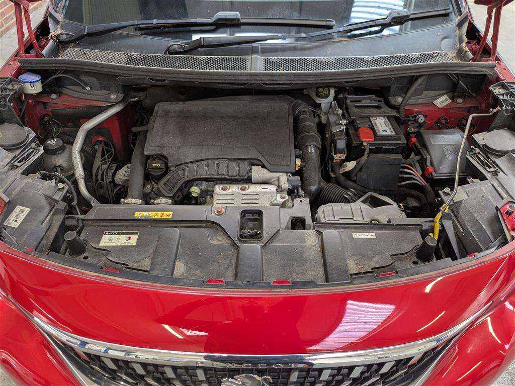 <p>2019 PEUGEOT 3008 ALLURE S/S</p>