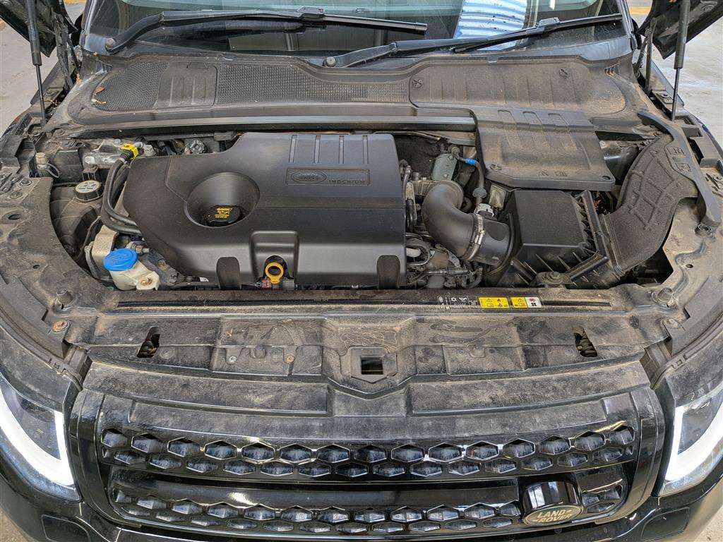<p>2018 LAND ROVER RANGE ROVER EVOQUE SE TEC</p>