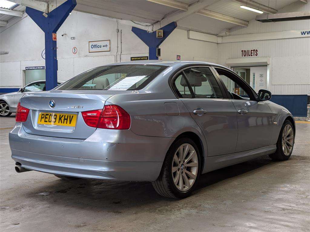 <p>2009 BMW 318I SE AUTO</p>