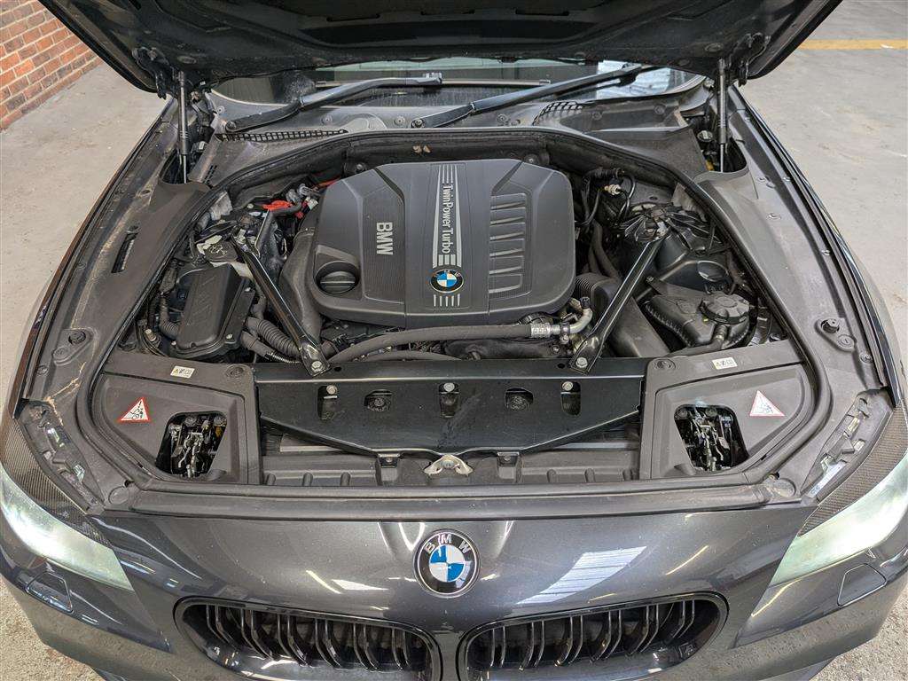 <p>2013 BMW 530D M SPORT AUTO</p>