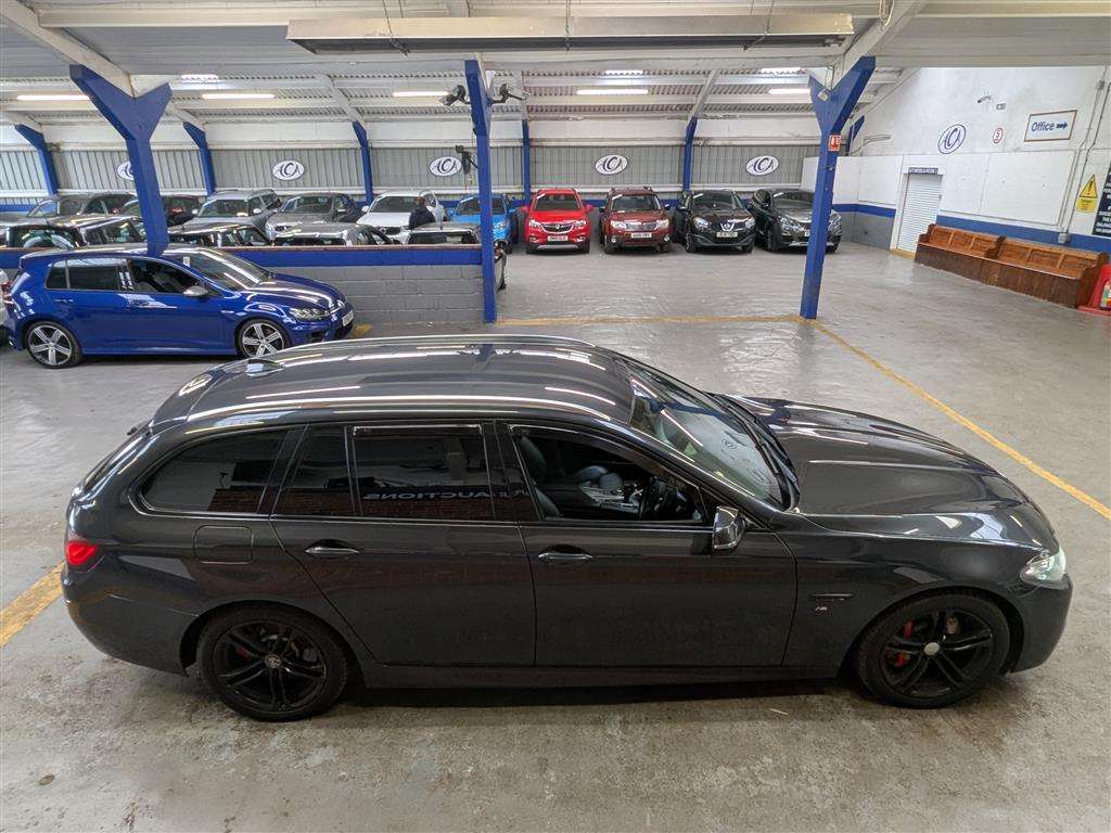 <p>2013 BMW 530D M SPORT AUTO</p>