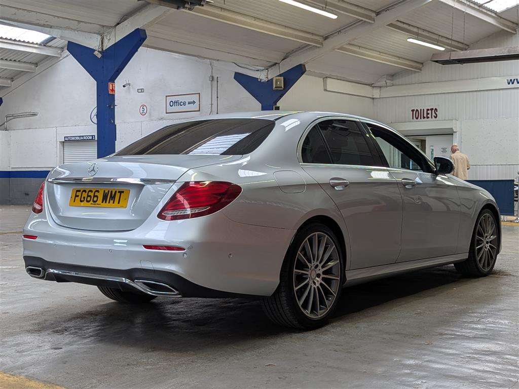<p>2016 MERCEDES-BENZ E 220 D AMG LINE AUTO</p>