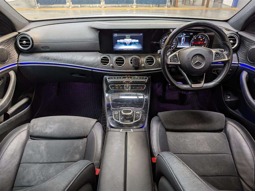 <p>2016 MERCEDES-BENZ E 220 D AMG LINE AUTO</p>