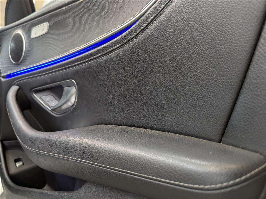 <p>2016 MERCEDES-BENZ E 220 D AMG LINE AUTO</p>