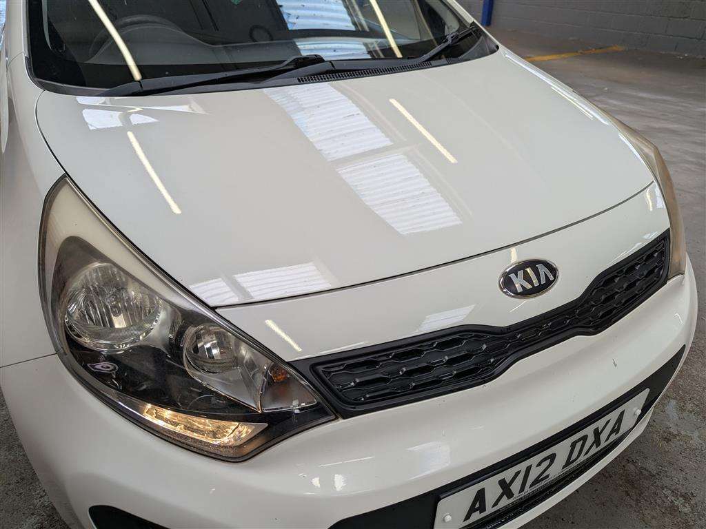 <p>2012 KIA RIO 1 AIR</p>
