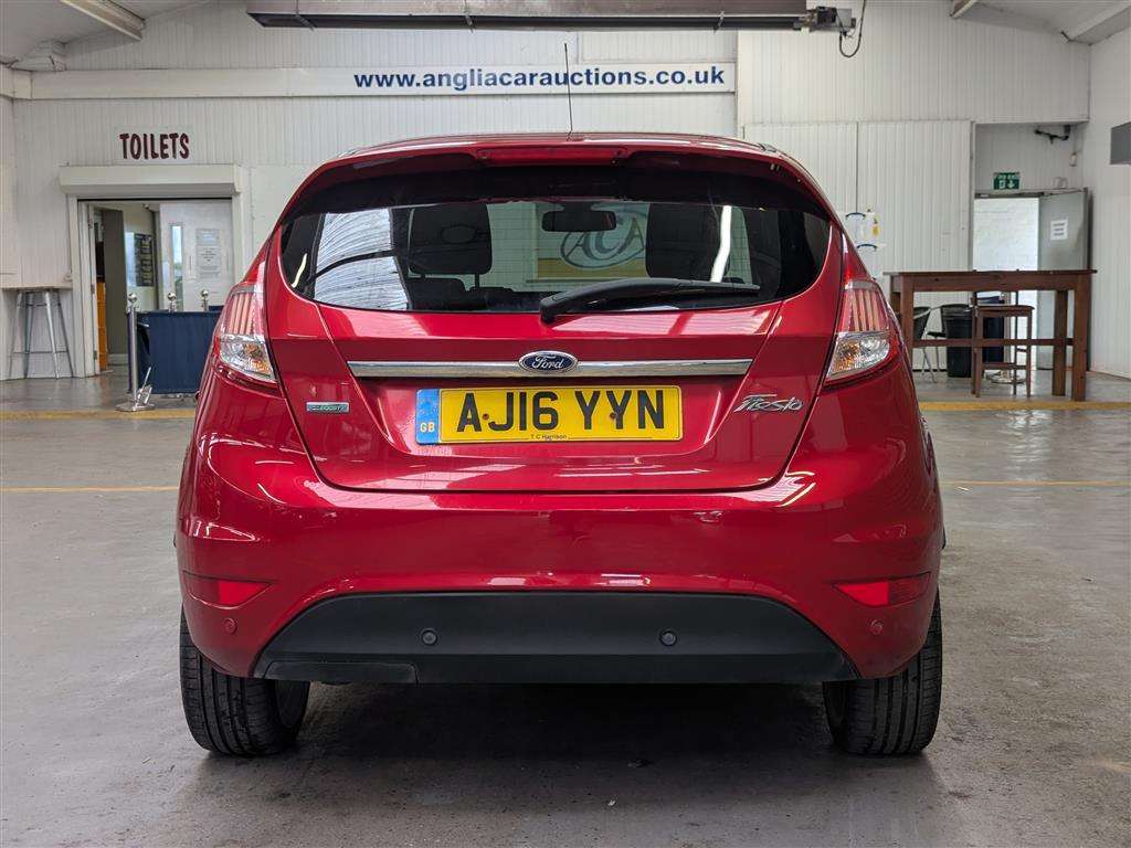 <p>2016 FORD FIESTA TITANIUM TURBO</p>