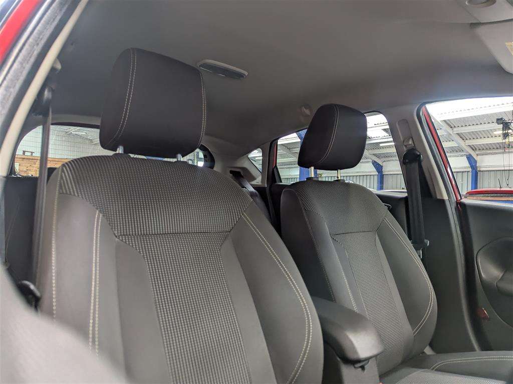<p>2016 FORD FIESTA TITANIUM TURBO</p>
