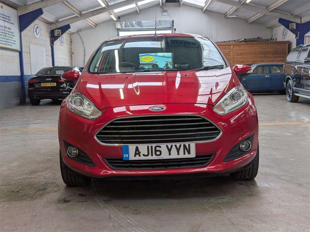 <p>2016 FORD FIESTA TITANIUM TURBO</p>