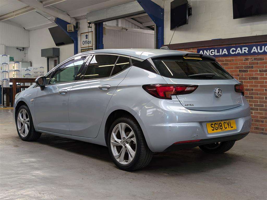 <p>2018 VAUXHALL ASTRA SRI TURBO</p>