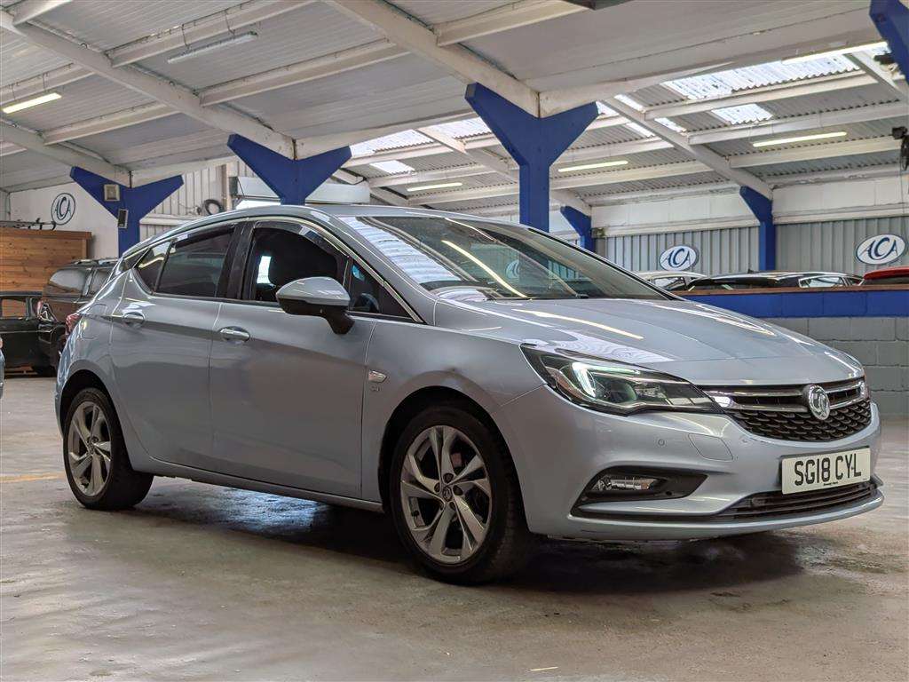 <p>2018 VAUXHALL ASTRA SRI TURBO</p>