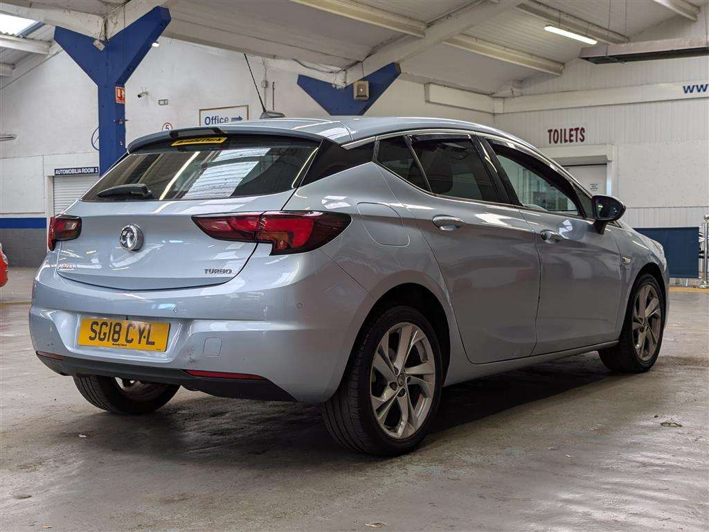 <p>2018 VAUXHALL ASTRA SRI TURBO</p>