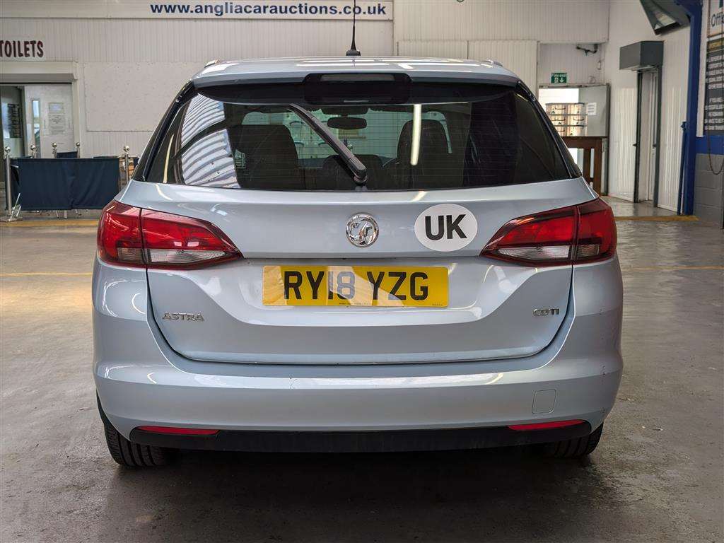 <p>2018 VAUXHALL ASTRA</p>