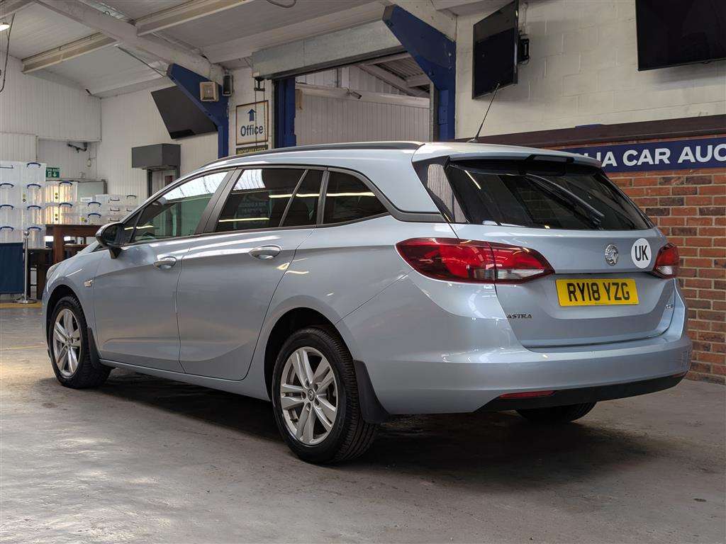 <p>2018 VAUXHALL ASTRA</p>