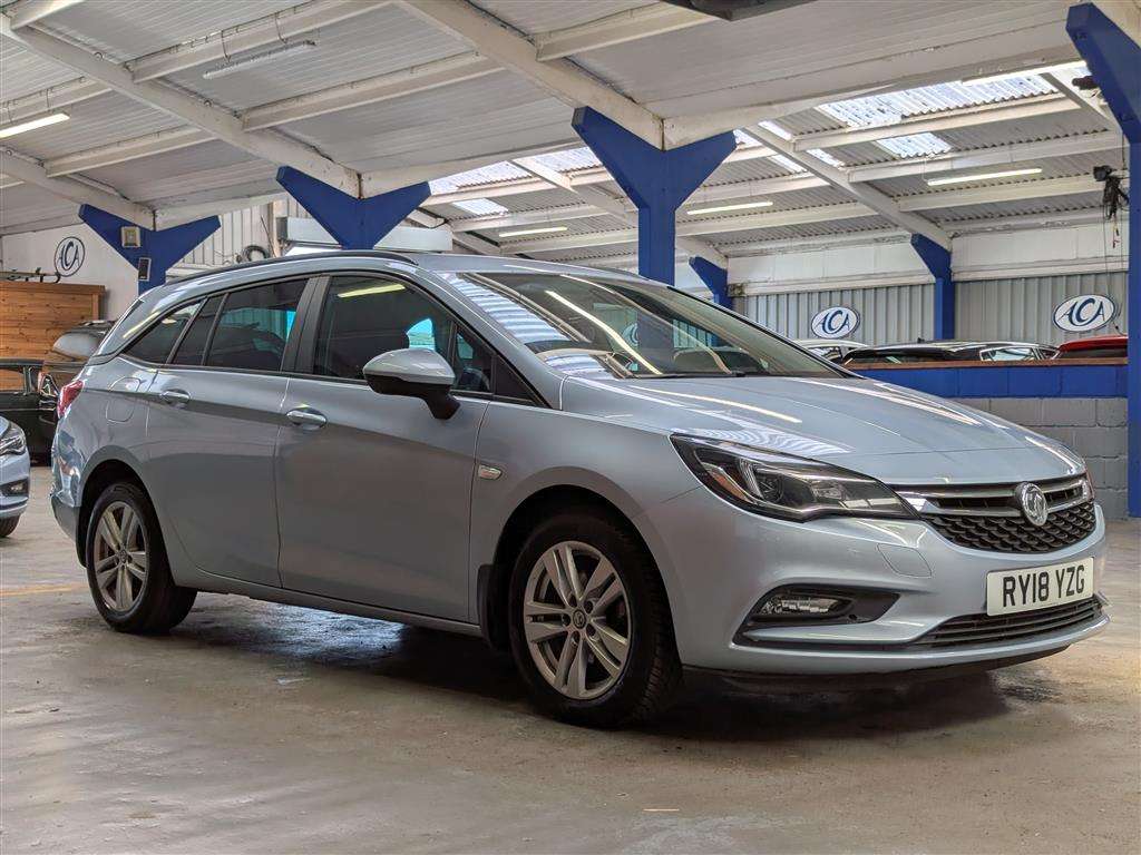 <p>2018 VAUXHALL ASTRA</p>