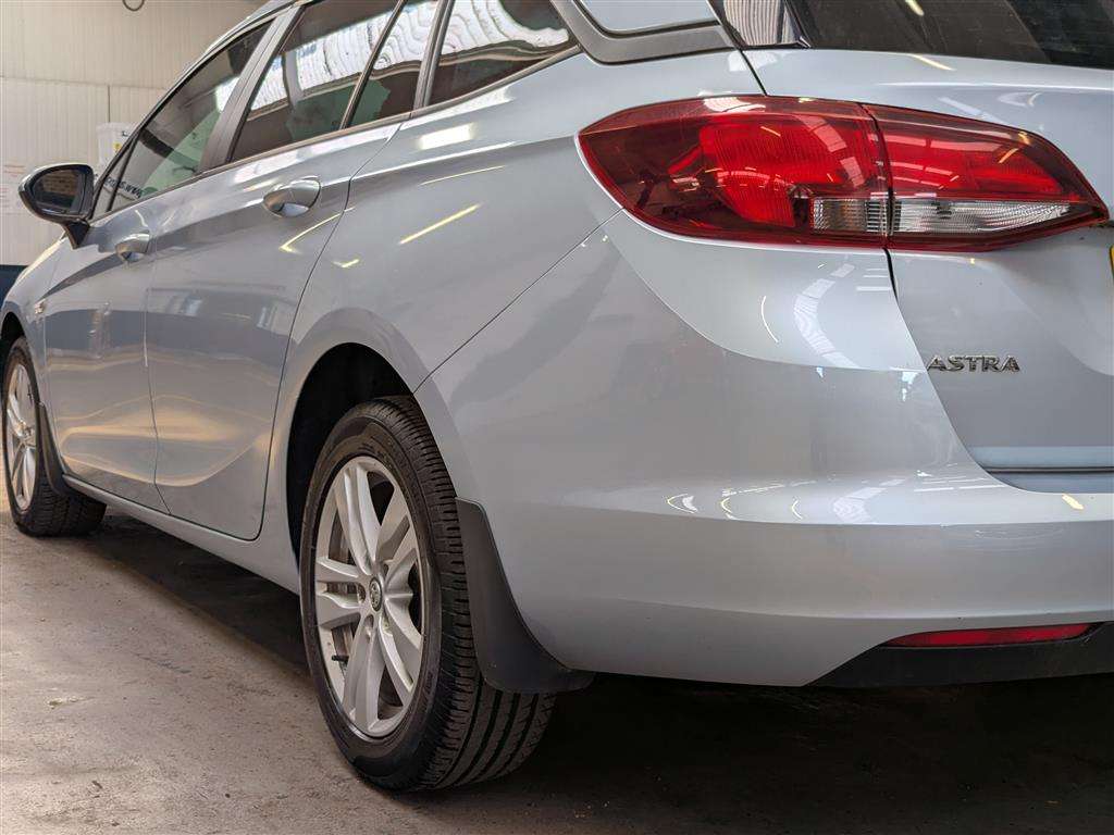 <p>2018 VAUXHALL ASTRA</p>