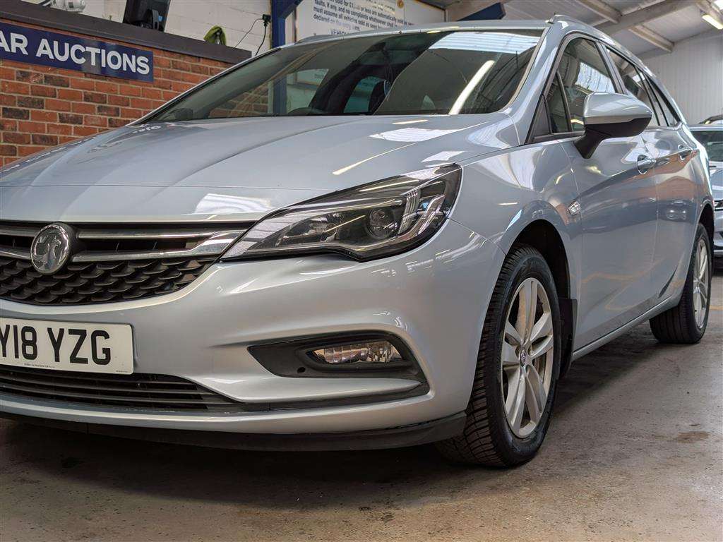 <p>2018 VAUXHALL ASTRA</p>